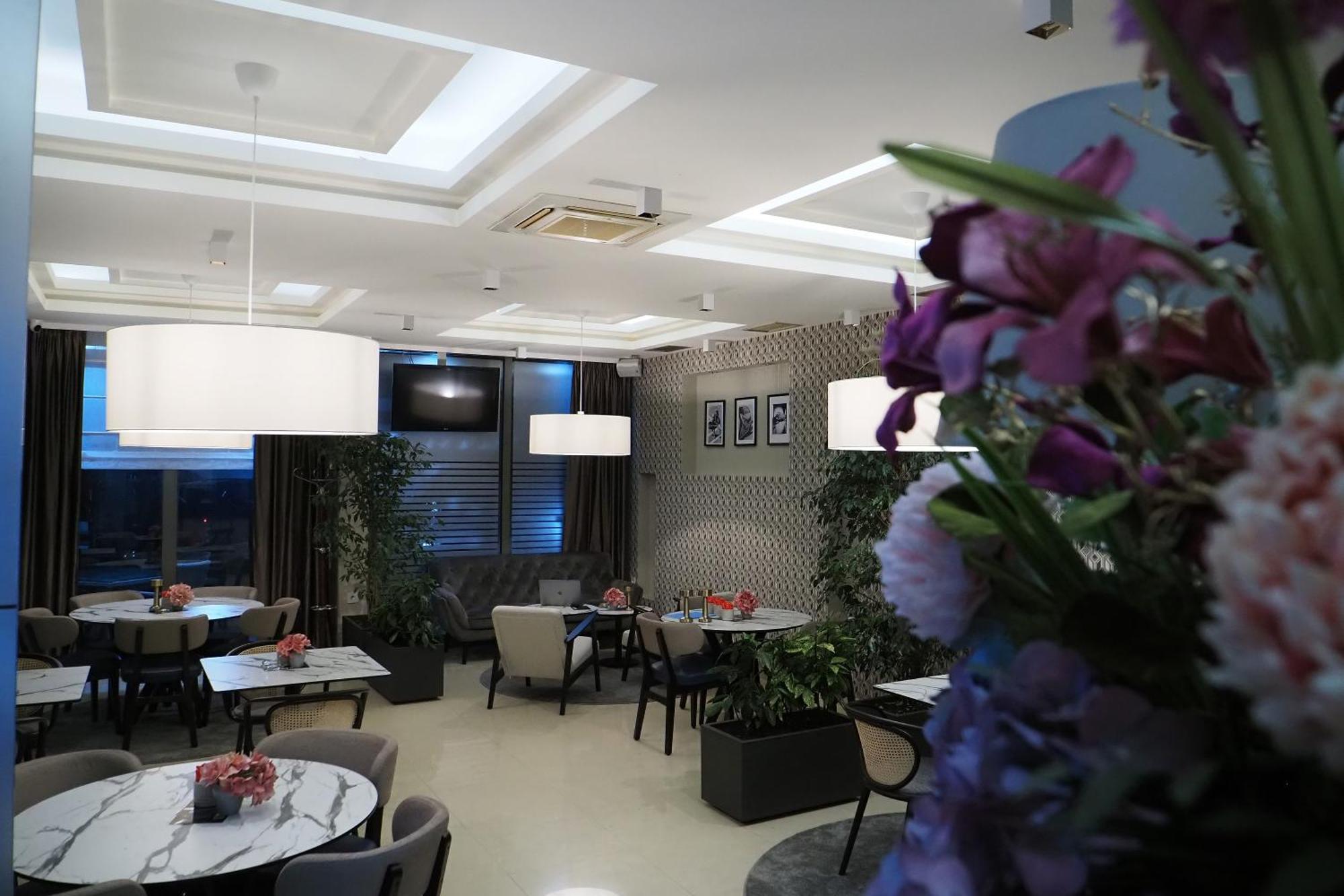 Apartment And Rooms In Club Indija Εξωτερικό φωτογραφία