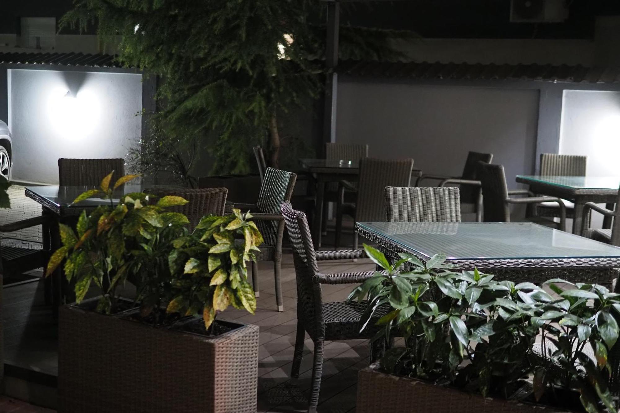 Apartment And Rooms In Club Indija Εξωτερικό φωτογραφία